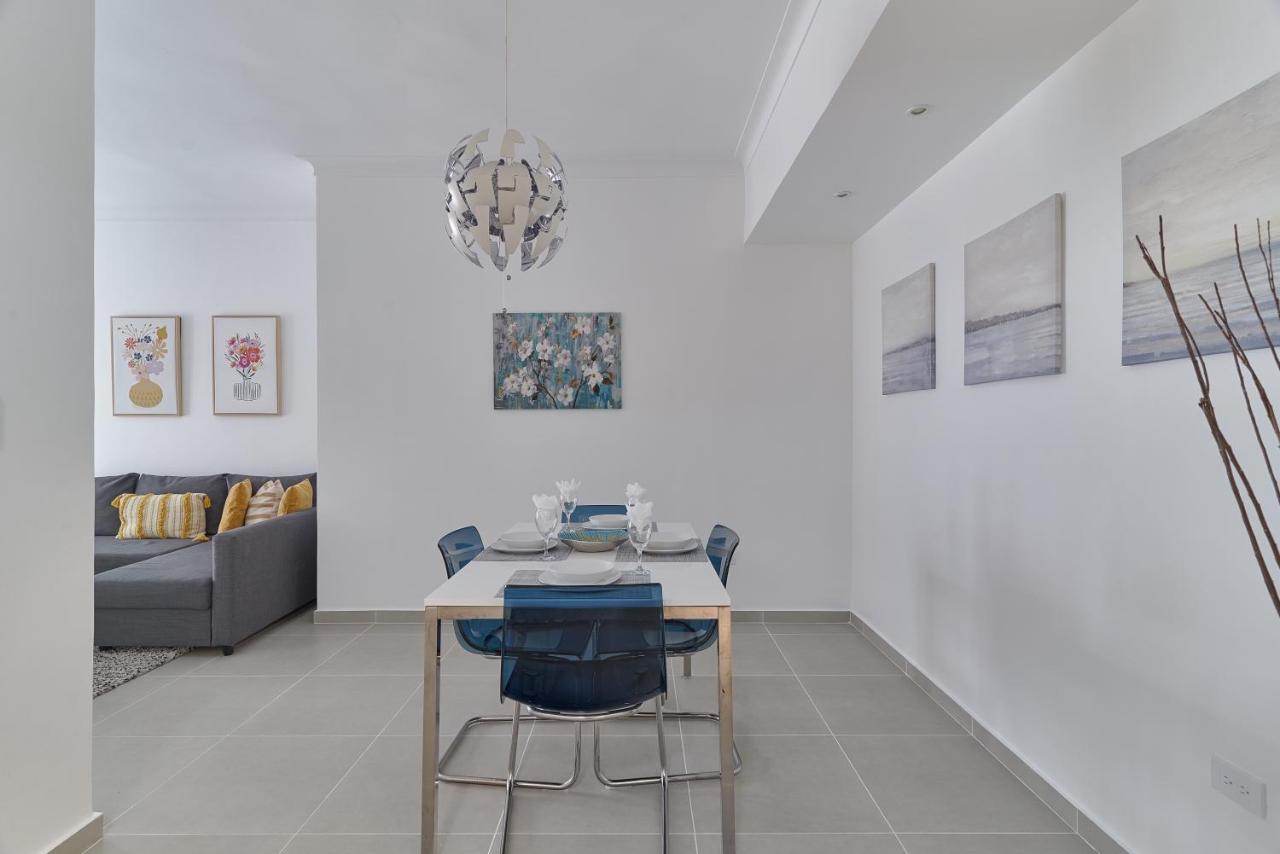 Dom. Rep. Exclusive 2 Bed Apt. Evaristo Morales サントドミンゴ エクステリア 写真